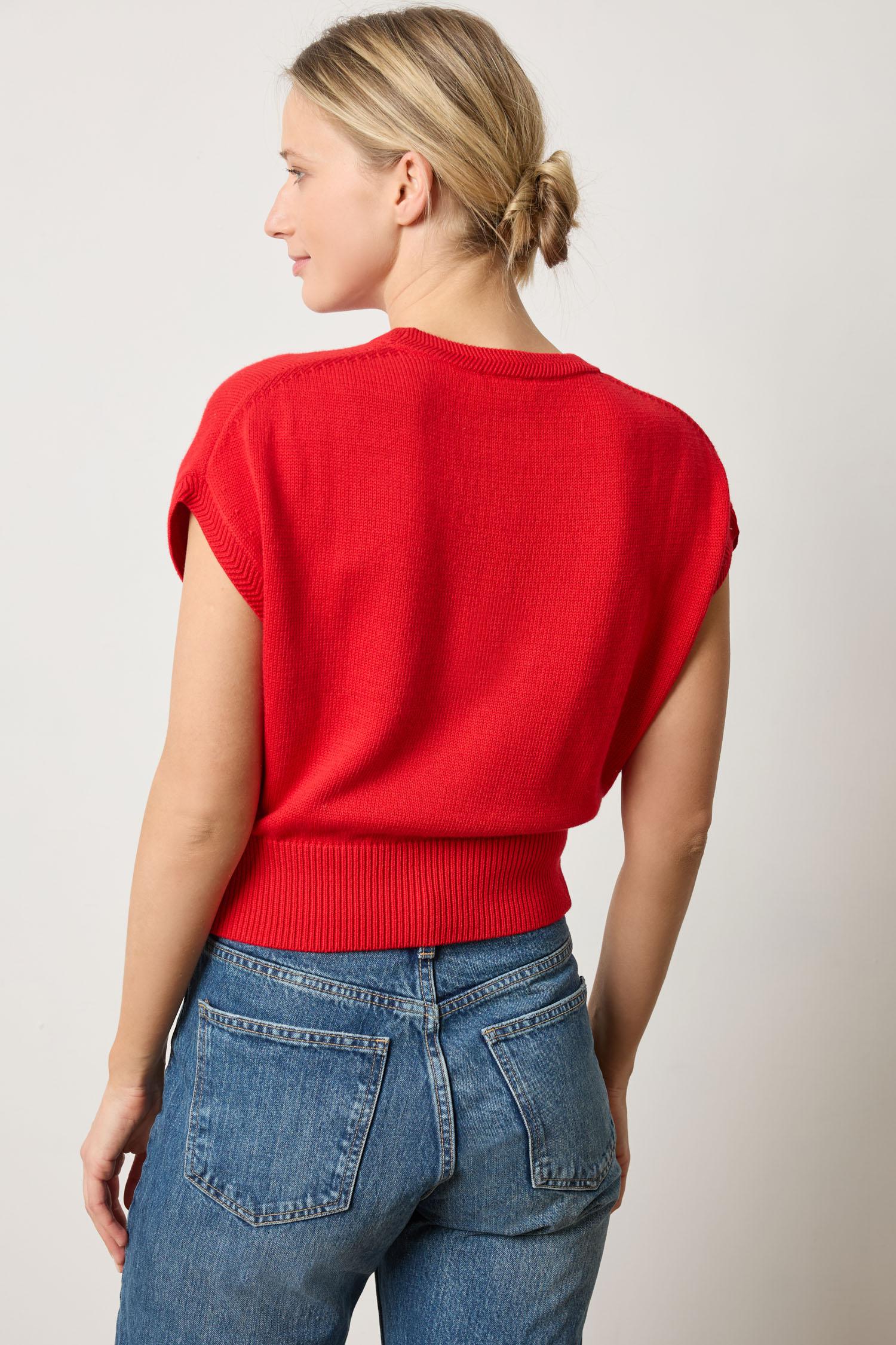 Wedge Sweater Womens Sweater Scarlet A2