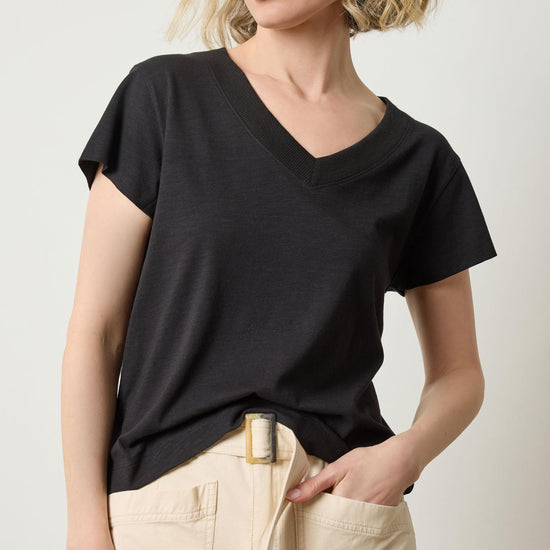 Relaxed Short Sleeve V-Neck Tee Womens Top Black A1