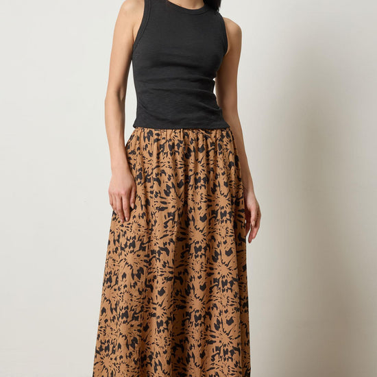 Rib Slub Side Pleat Tank in color Black Image A0