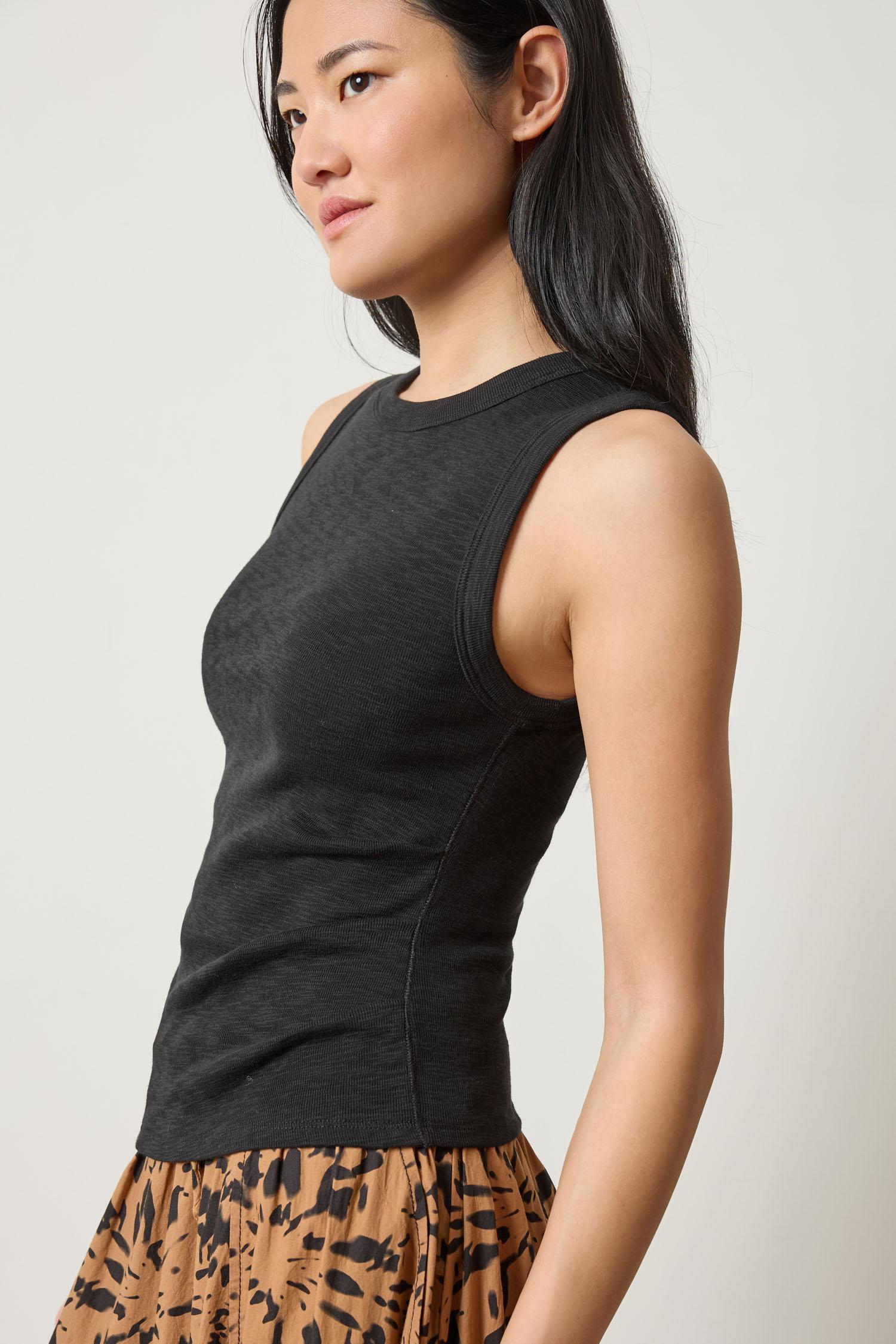Rib Slub Side Pleat Tank in color Black Image A3