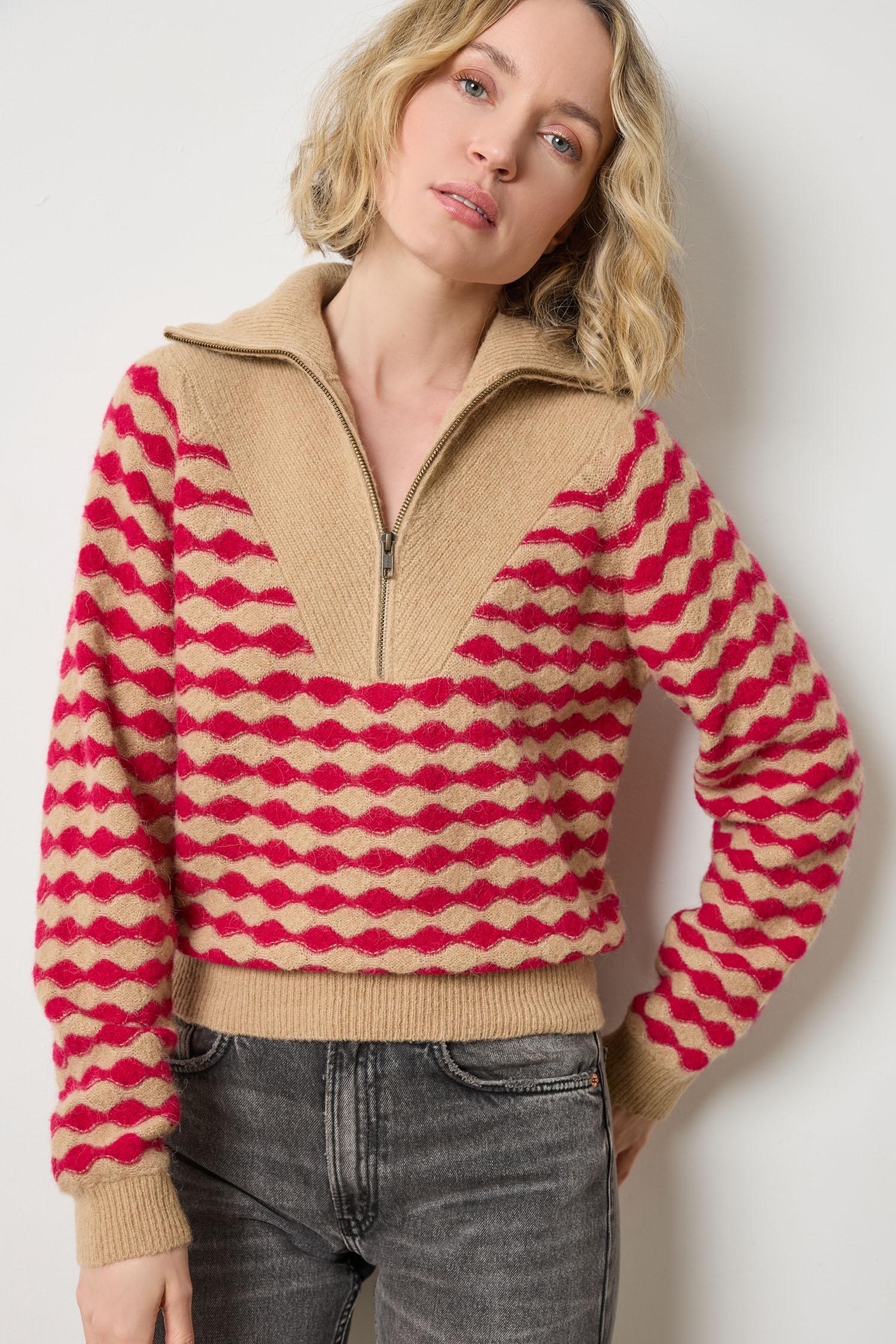 Mixed Stitch Half Zip in color Birch/Fuchsia Stripe Image A4