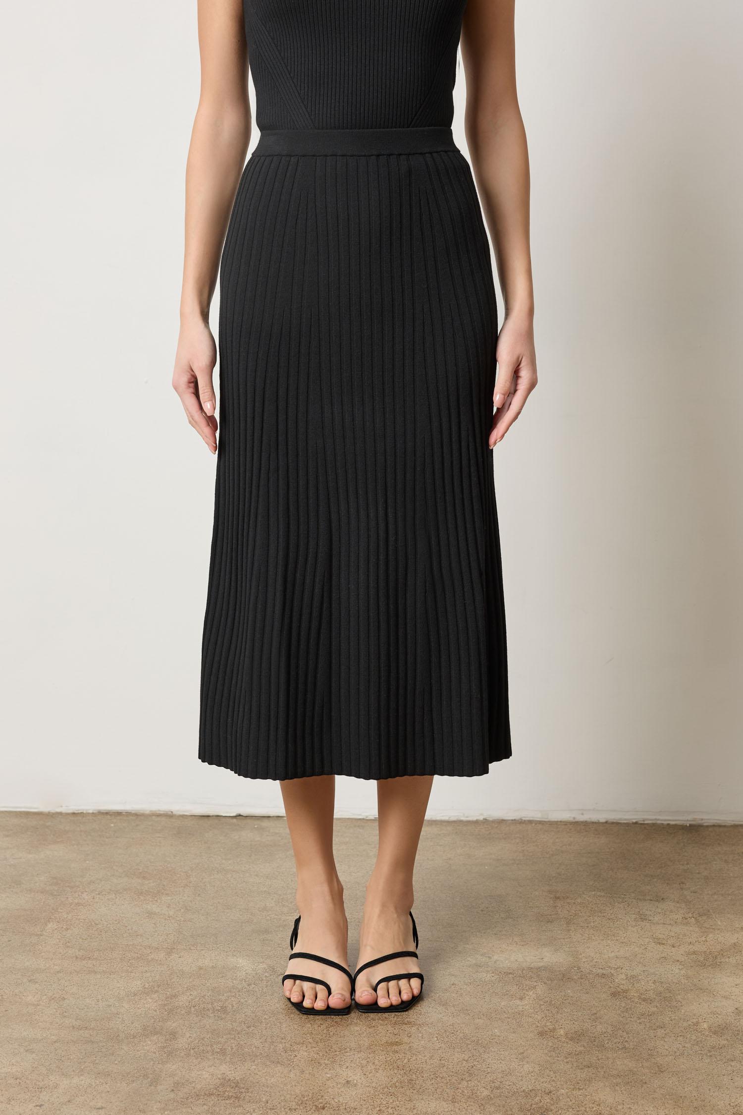 Straight Rib Skirt Womens Skirt Black A1