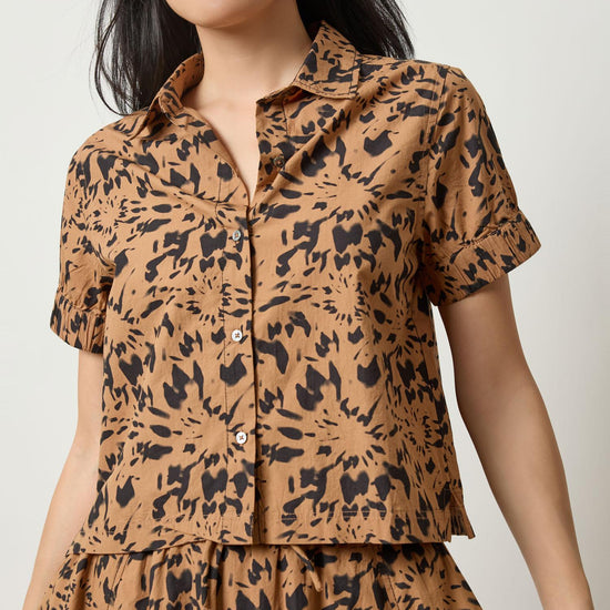 Elastic Cuff Button Down Womens Top Animal Floral A1