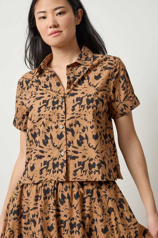 Elastic Cuff Button Down Womens Top Animal Floral A1