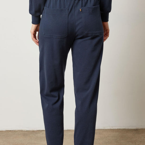 Utility Pocket Pant Womens Pant Navy A2