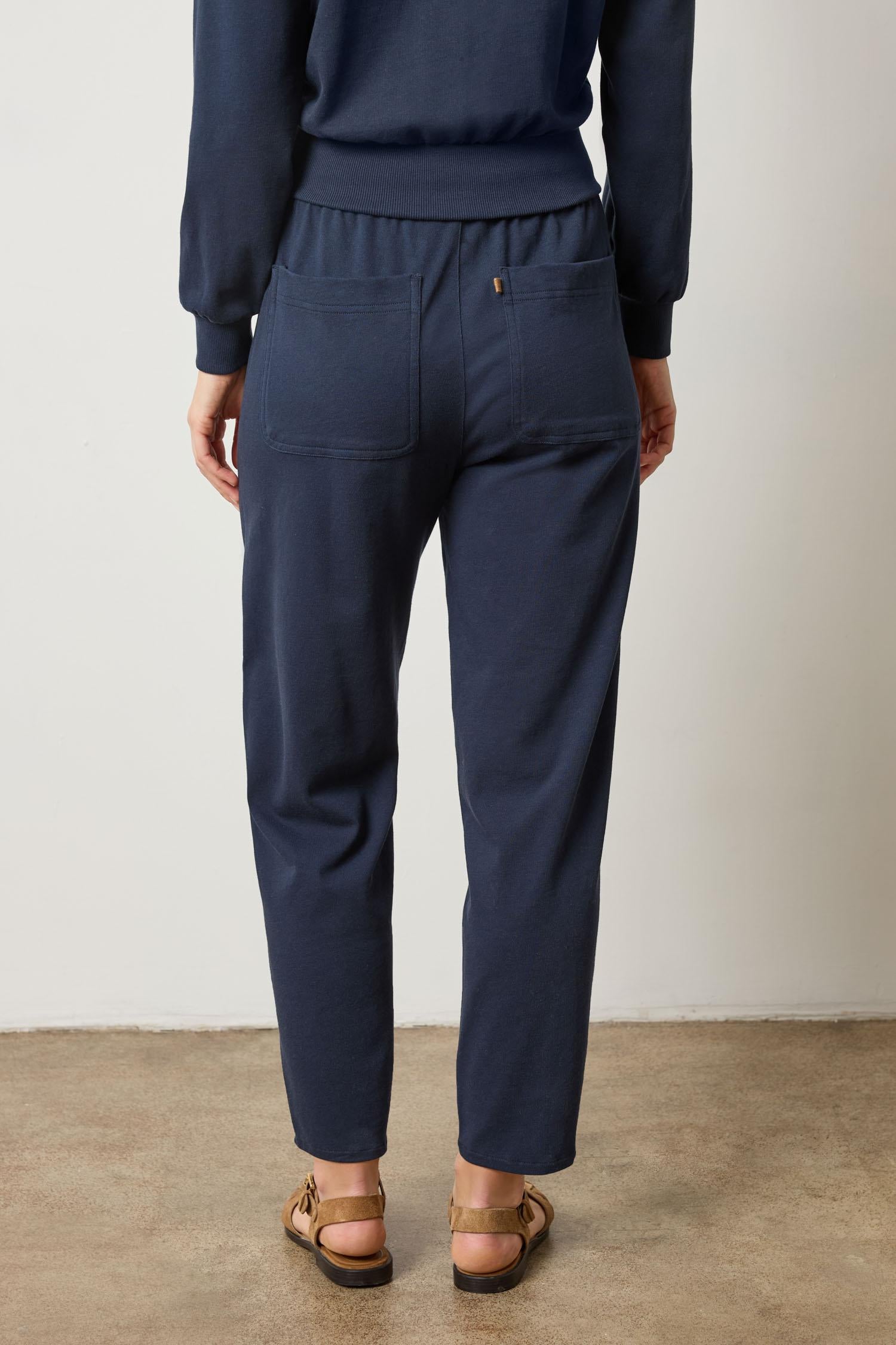 Utility Pocket Pant Womens Pant Navy A2