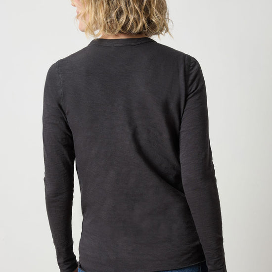 Long Sleeve Bias Crewneck in color Black Image A2