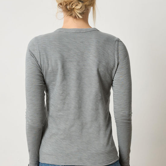 Long Sleeve Bias Crewneck in color Gravel Image A2