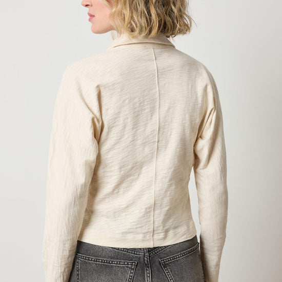 Side Pleat Button Down in color Stone Image A2