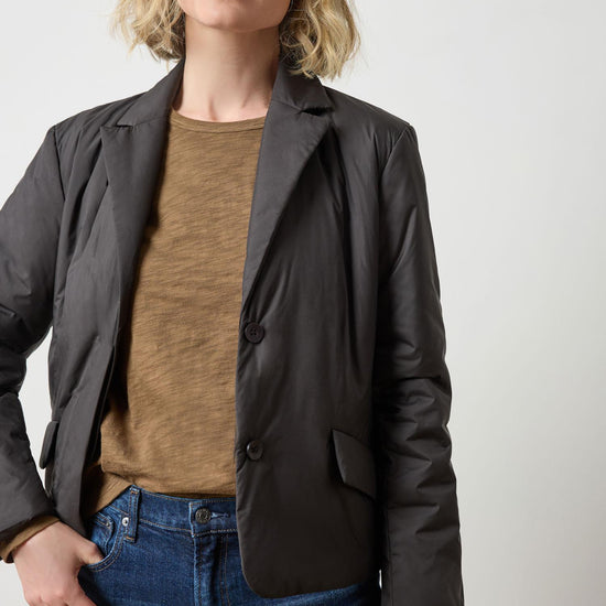 Padded Blazer in color Black Image A4