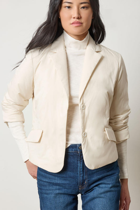 Padded Blazer in color Talc Image A3