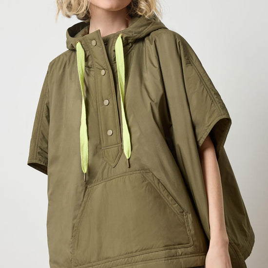 Hooded Poncho in color Evergreen Image A1