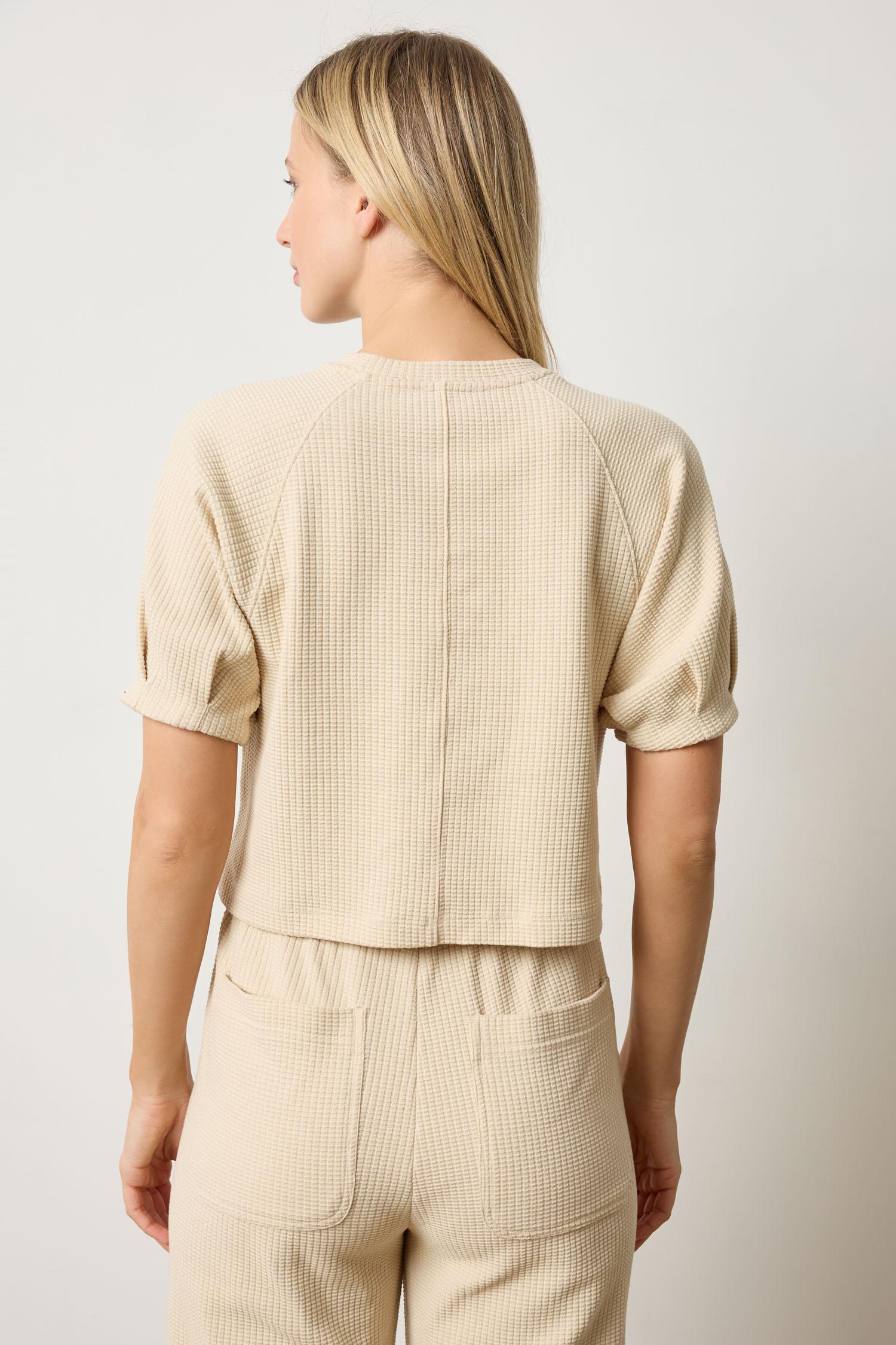 Pleated Sleeve Top Womens Top Muslin A2