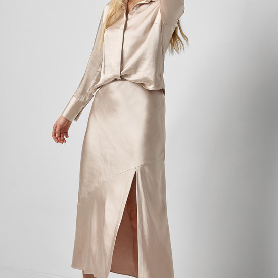 Satin Button Down Womens Top Angora A0