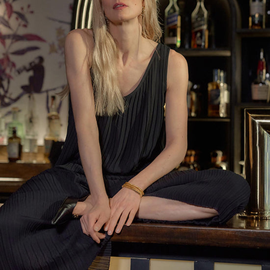 Pleated Maxi Skirt in color Black Image C0