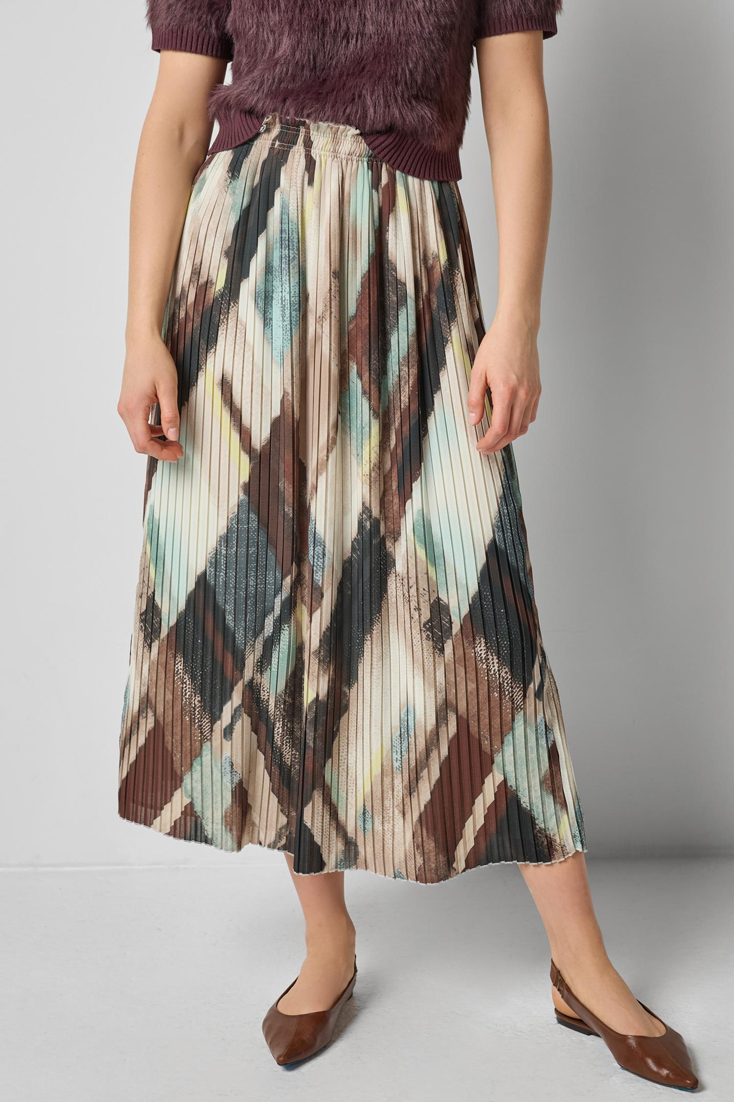 Pleated Maxi Skirt in color Cappuccino Plaid Image A1