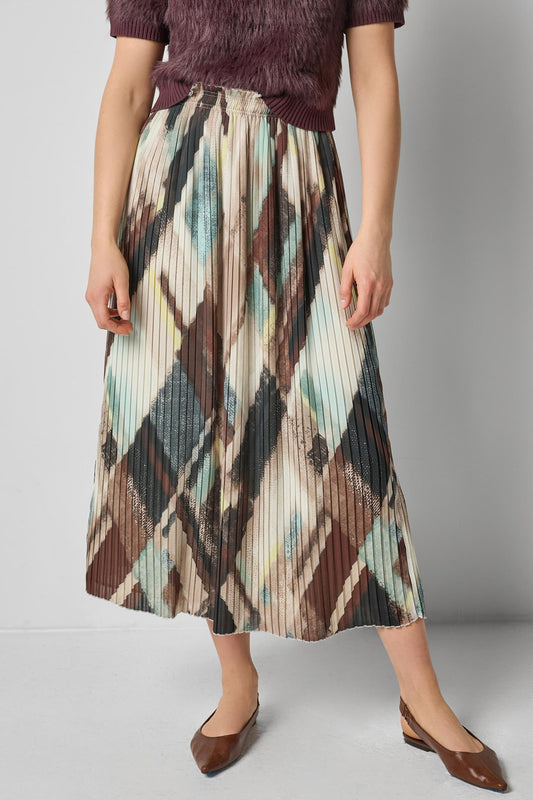 Pleated Maxi Skirt in color Cappuccino Plaid Image A1
