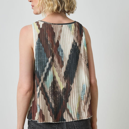 Pleated V-Neck Shell in color Cappuccino Plaid Image A2