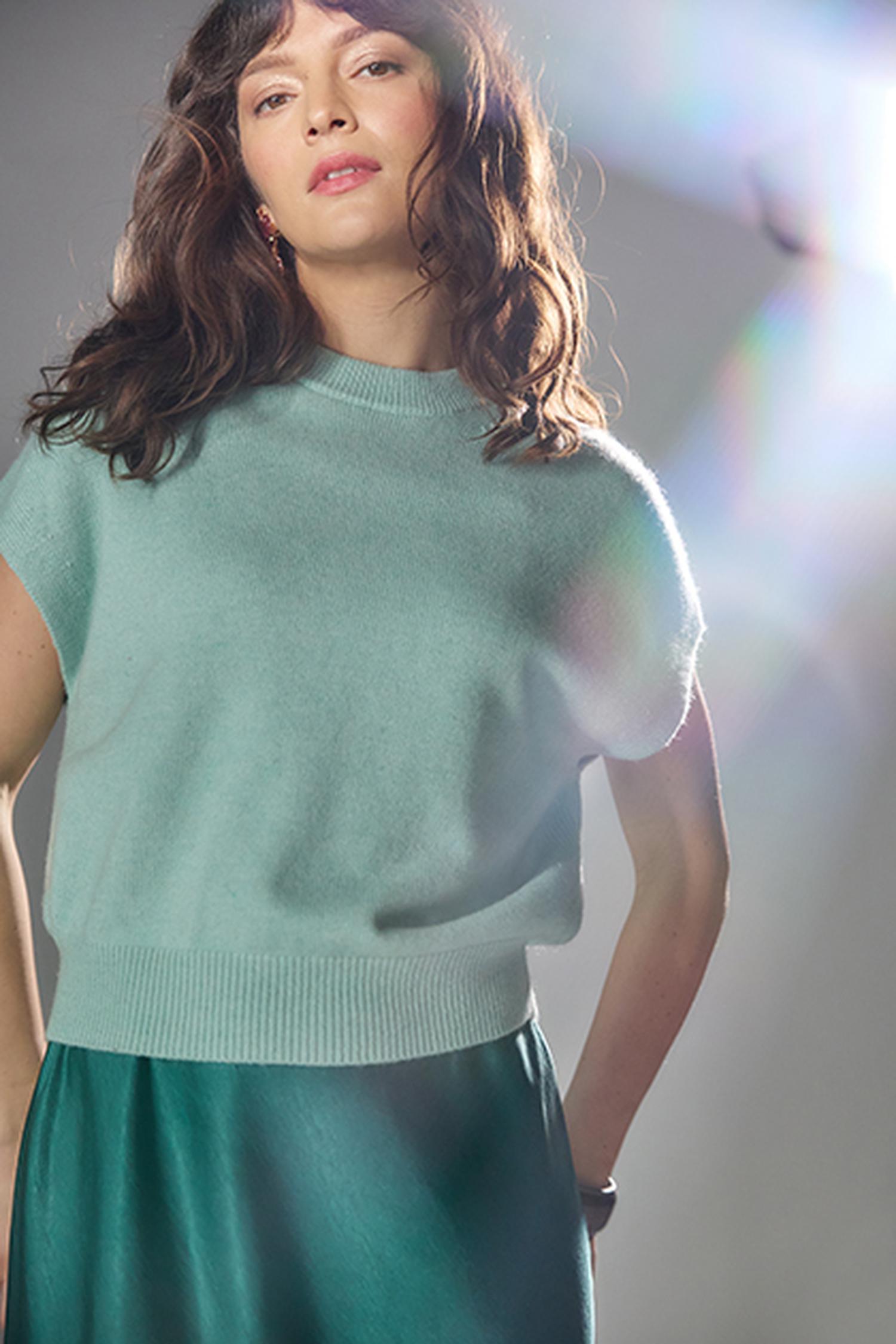 Banded Bottom Wedge Sweater in color Frost Image C0