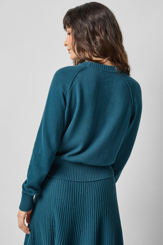 Raglan Sleeve Pullover in color Deep Sea Image A2