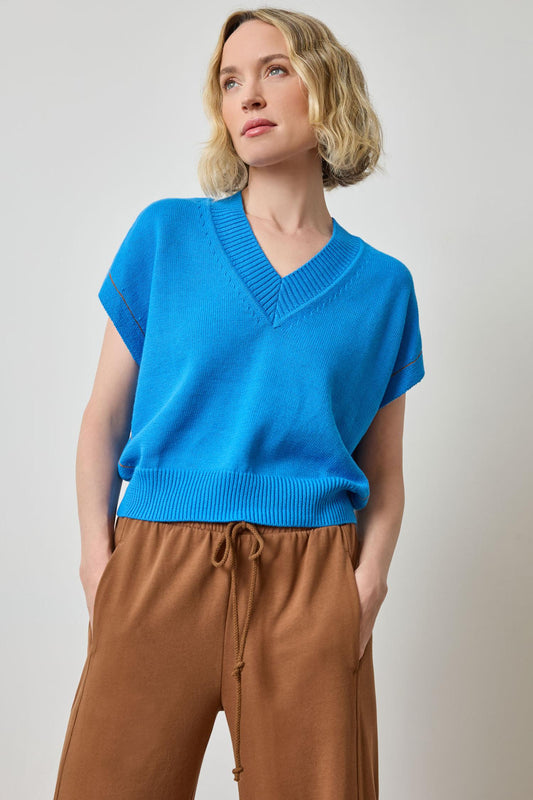 V-Neck Wedge Sweater in color Dutch Blue Image A1