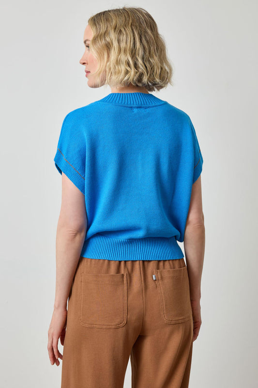 V-Neck Wedge Sweater in color Dutch Blue Image A2
