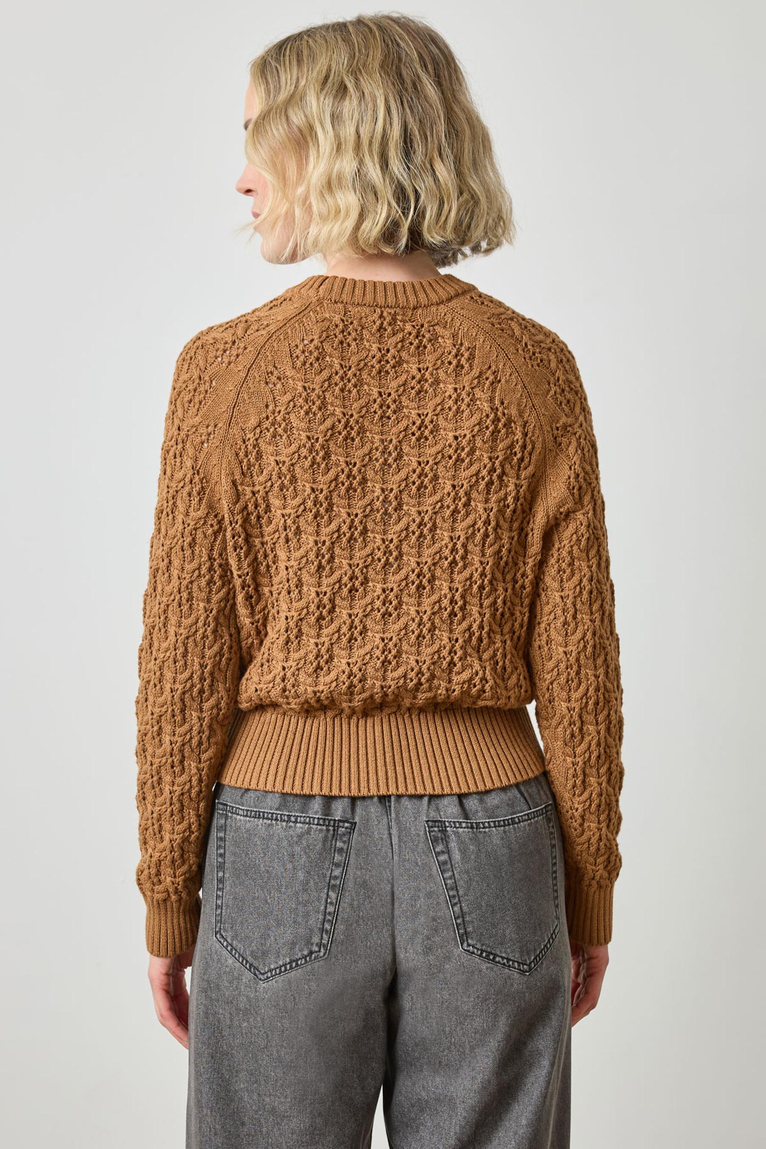 Easy Sleeve Raglan Sweater in color Cork Image A2