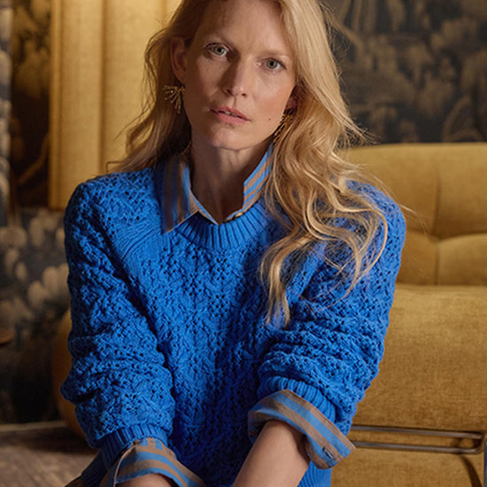 Easy Sleeve Raglan Sweater in color Dutch Blue Image C0