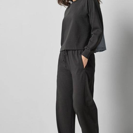 Pleat Back Crewneck in color Black Image A0