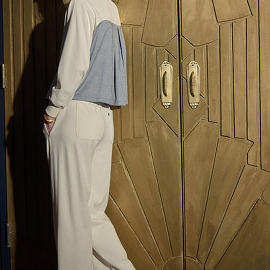 Pleat Back Crewneck in color Magnolia Image C0