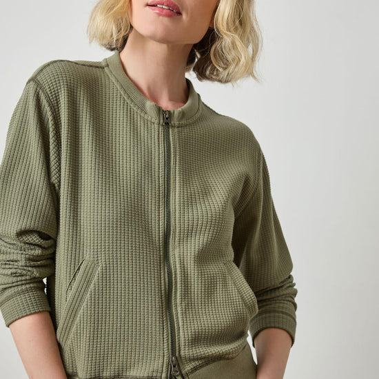 Bomber Zip Cardigan in color Matcha Image A4