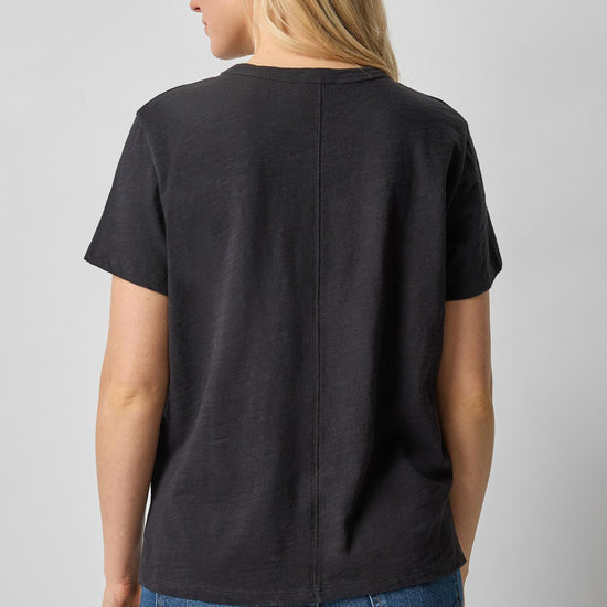 Relaxed Boyfriend Tee in color Black Image A2