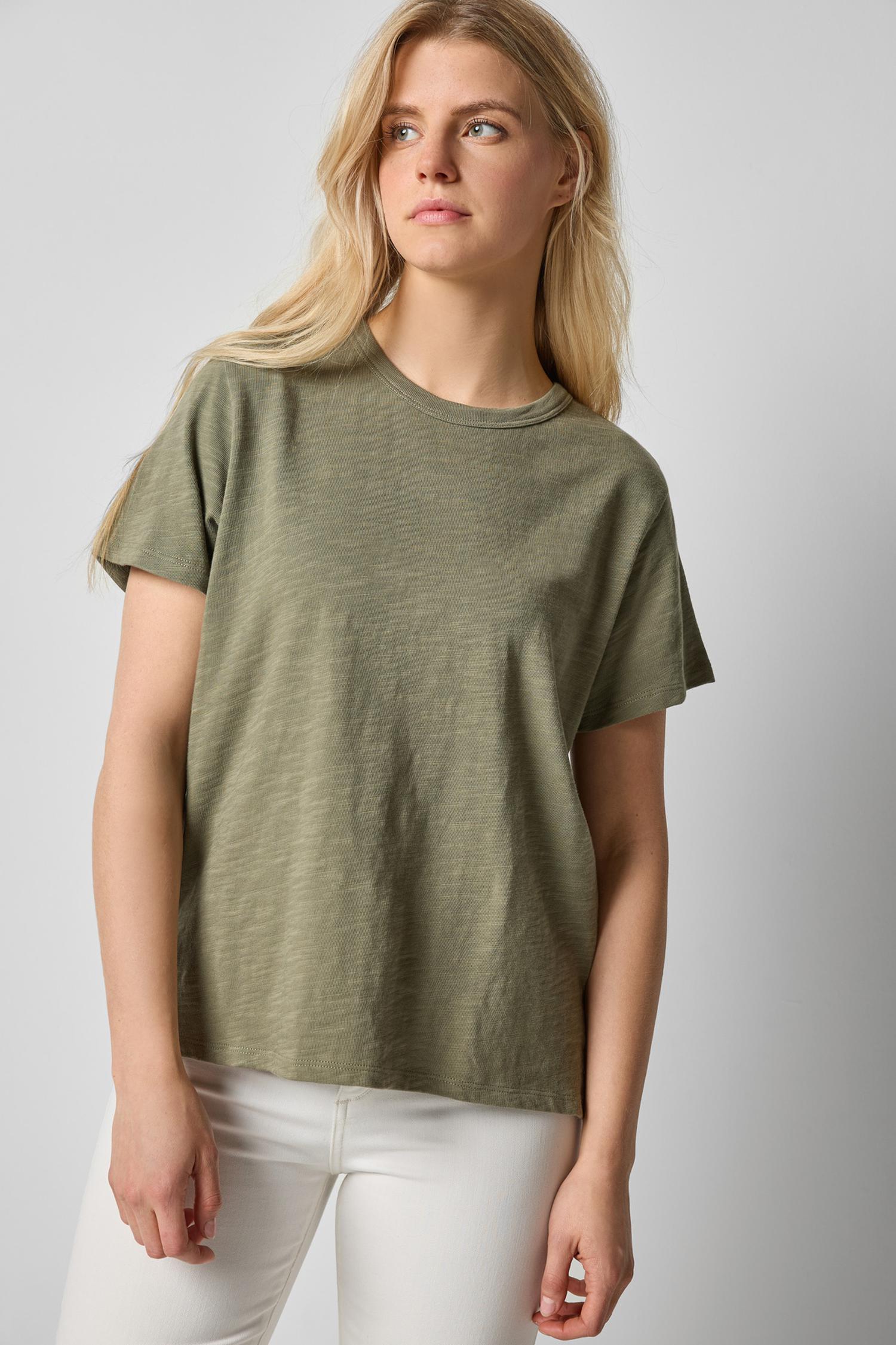 Relaxed Boyfriend Tee in color Matcha Image A1