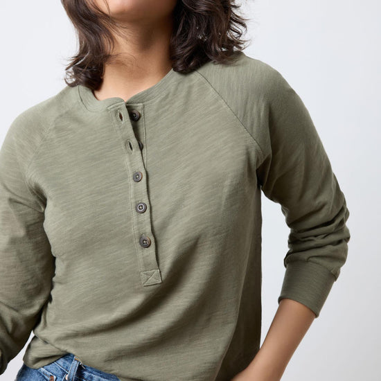 Full Sleeve Henley in color Matcha Image A3