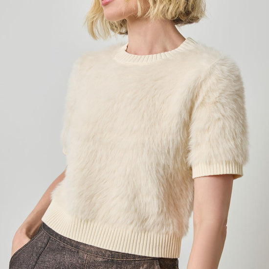 Short Sleeve Brushed Crewneck in color Ivory Image A3