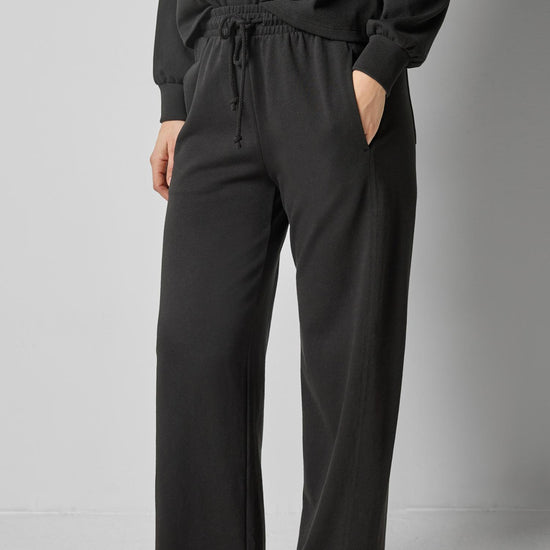 The Drawcord Wide Leg Pan in color Black Image A3