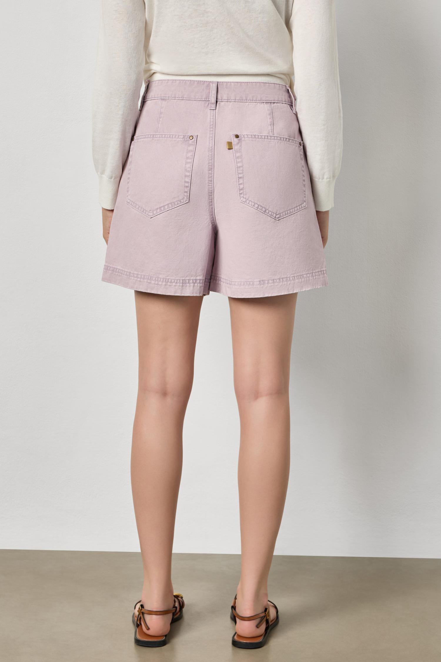 Twill Short in color Thistle Image A2