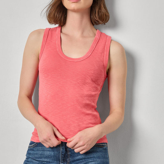 Ribbed Slub Scoop Neck Tank Womens Top Geranium A1