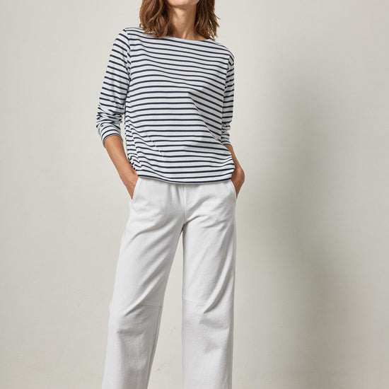 Easy Boatneck Womens Top Navy Stripe A0