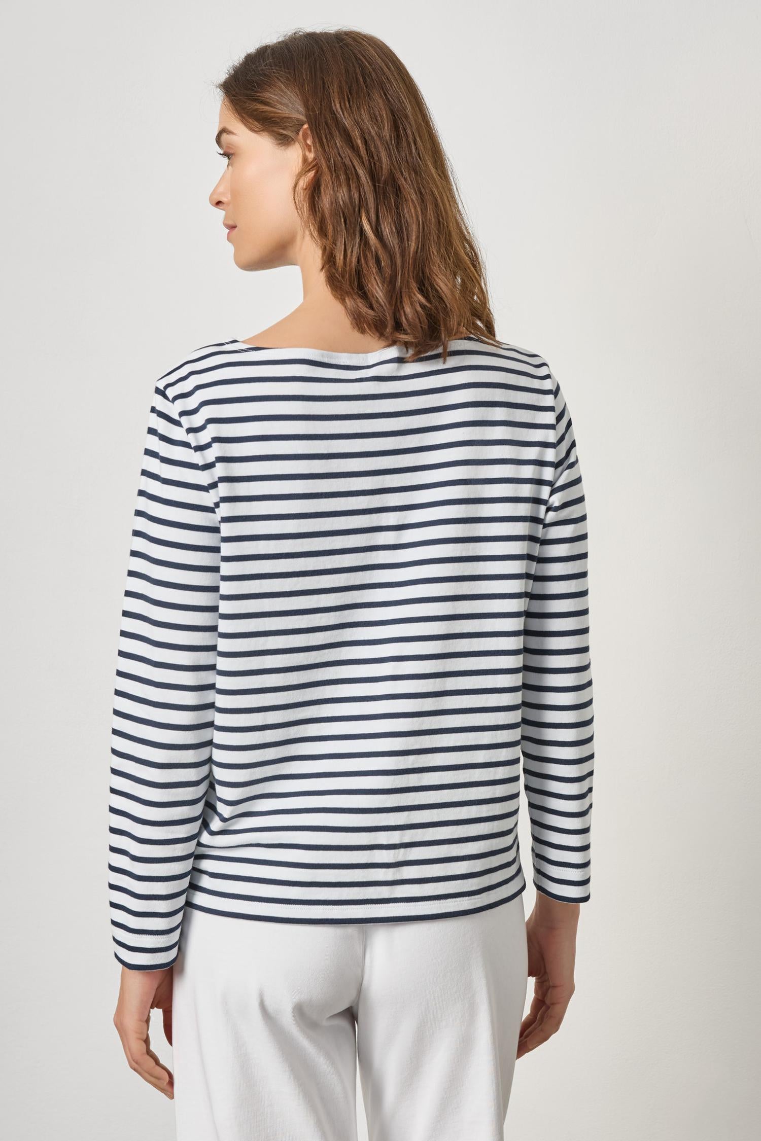 Easy Boatneck Womens Top Navy Stripe A2