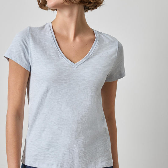 Short Sleeve Back Seam V-Neck Womens Top Glacier A1