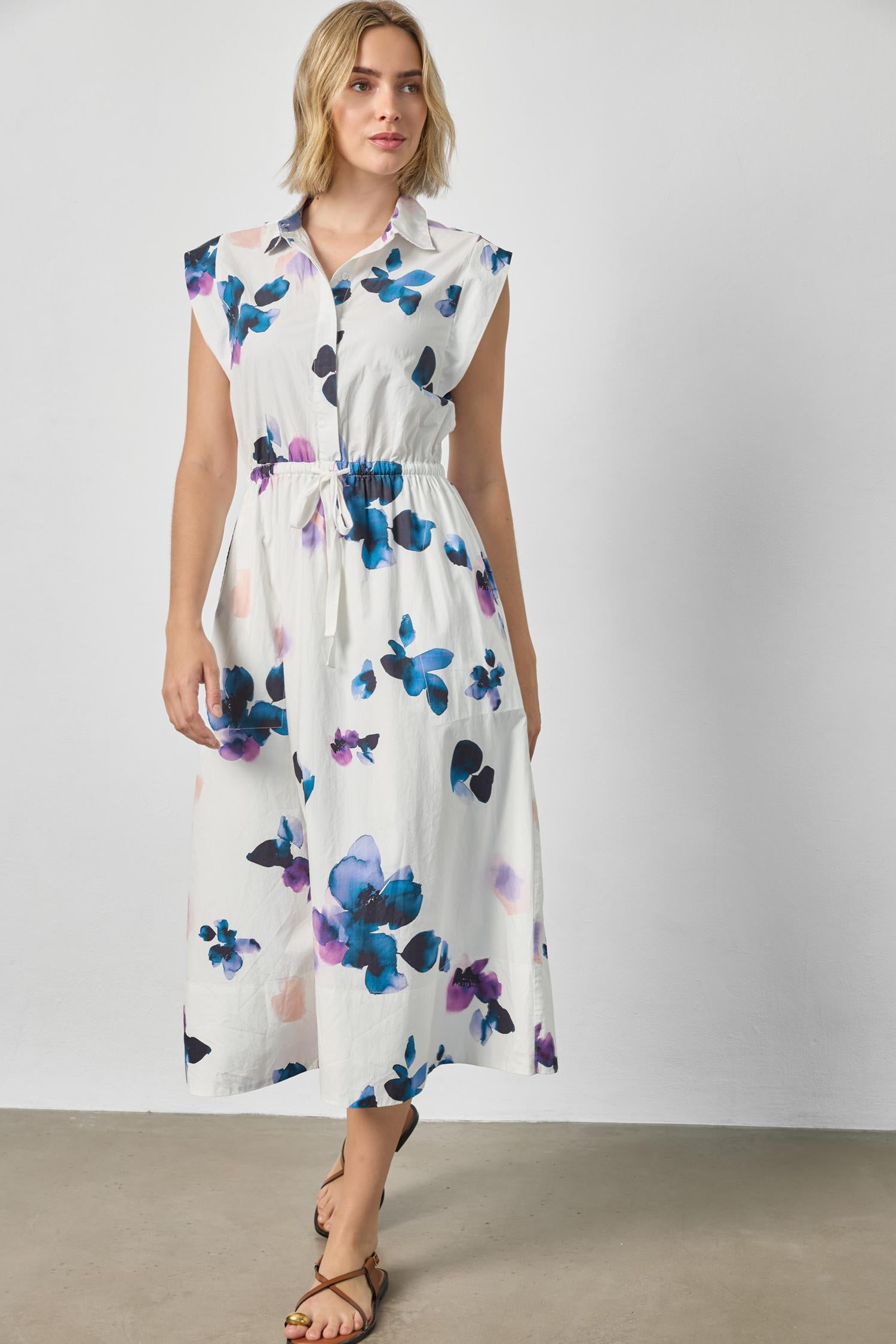Gusset Sleeve Maxi Dress in color Orchid Print Image A1
