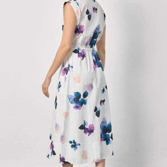 Gusset Sleeve Maxi Dress in color Orchid Print Image A2
