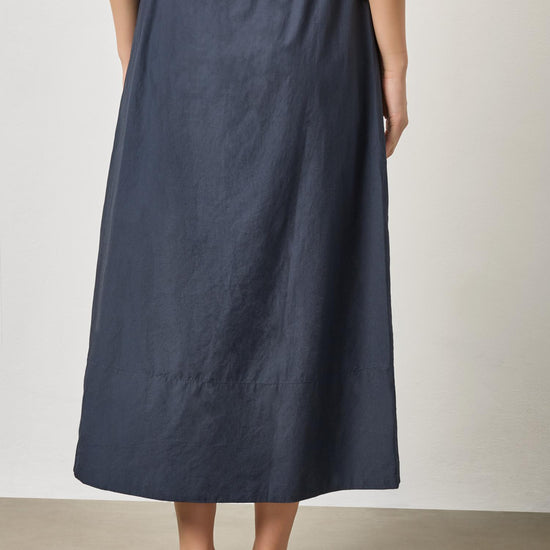 A-Line Maxi Skirt in color Navy Image A2