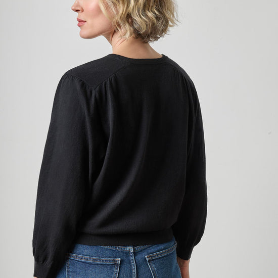 V-Neck Blouson Sweater Womens Sweater Black A2