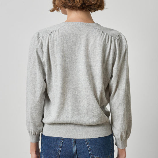 V-Neck Blouson Sweater Womens Sweater Heather Grey A2