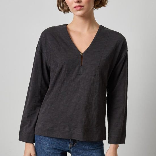 Keyhole Easy Cuffed Tee Womens Top Black A1
