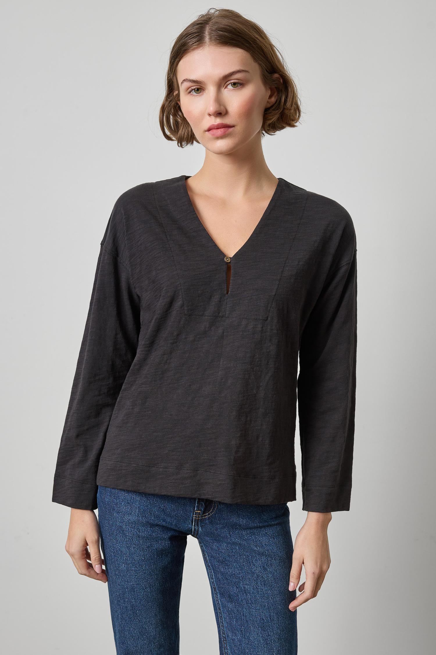 Keyhole Easy Cuffed Tee Womens Top Black A1
