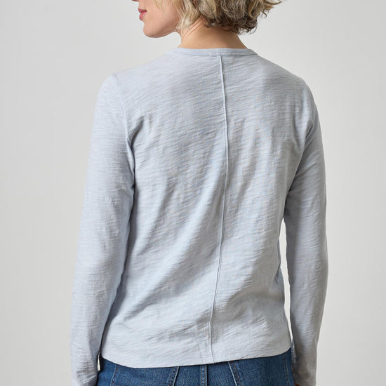 Long Sleeve Crewneck in color Glacier Image A2