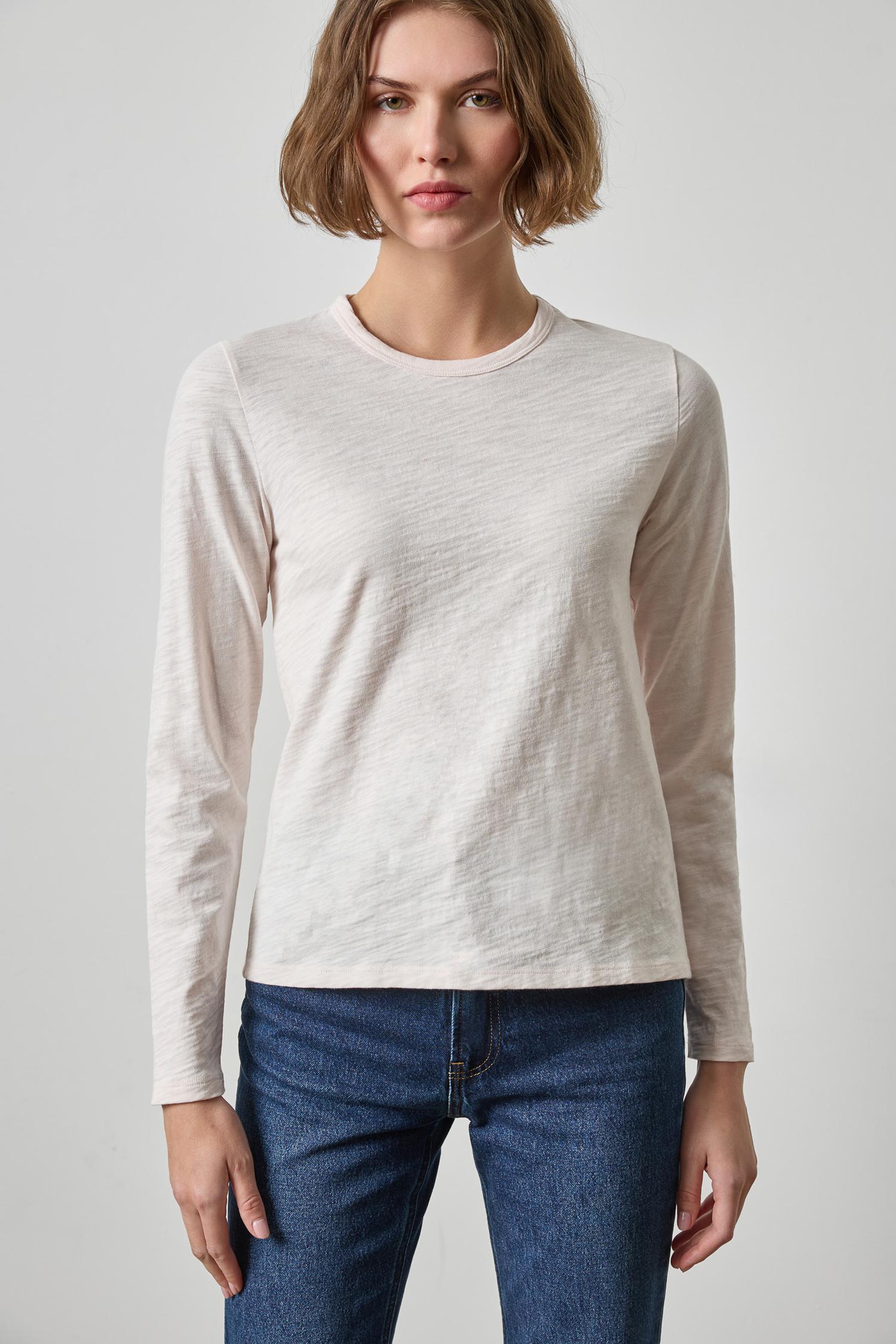Long Sleeve Crewneck in color Tearose Image A1
